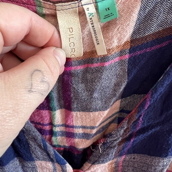 Anthropologie Plaid Plunging V-Neck long Sleeve Blouse 1X , GUC - Picture 8 of 8
